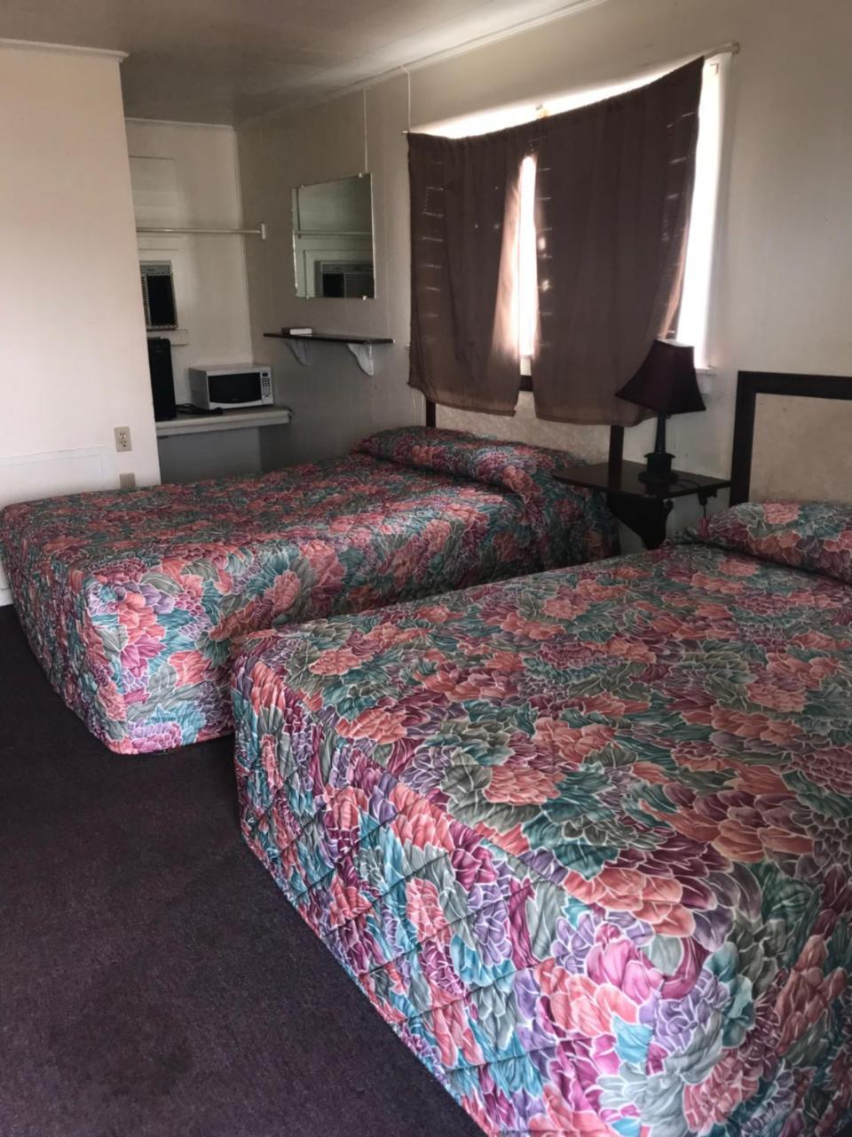 Coronado Motel Sandusky Buitenkant foto
