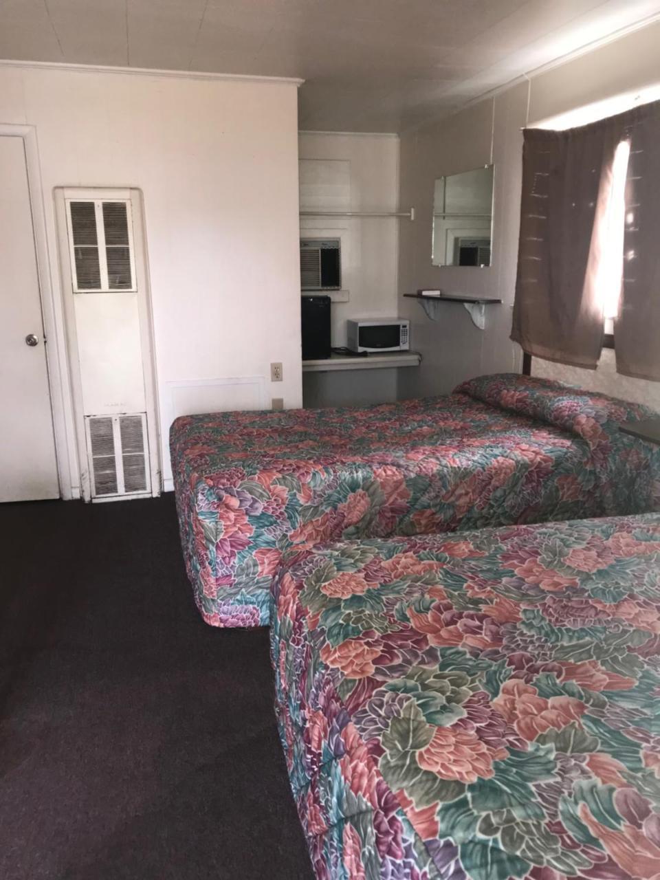 Coronado Motel Sandusky Buitenkant foto
