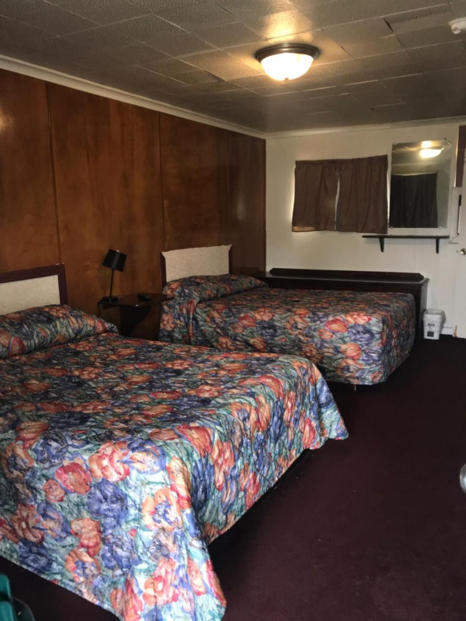 Coronado Motel Sandusky Buitenkant foto